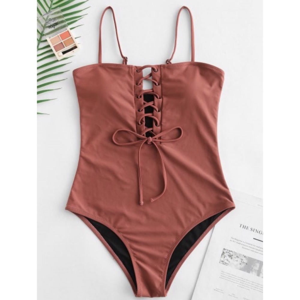 NWT Ribbed Lace Up One Piece Swimsuit